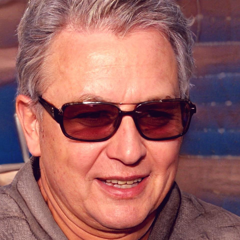 Преподаватель Brivalto Monedis с опытом коммерческой фотообработки